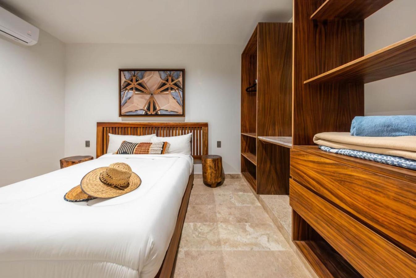 2 Bedroom With Direct Walk-out To Pool, Sauna, And Gym Apartment Tulum